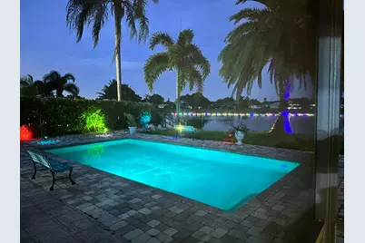 5010 Woodstone Circle N, Lake Worth, FL 33463 - Photo 12