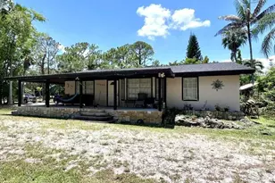 16887 W Trafalgar Dr W, The Acreage, FL 33470 - Photo 1