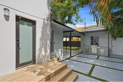 2239 SW 10th Street, Miami, FL 33135 - Photo 34