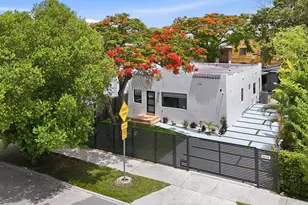 2239 SW 10th St, Miami, FL 33135 - Photo 8