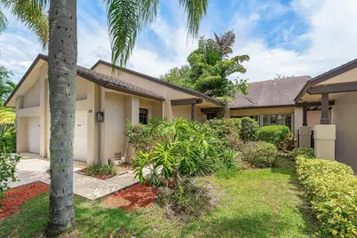 5272 Fairway Woods Drive #4112, Delray Beach, FL 33484 - Photo 2