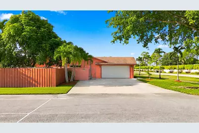 3768 Pinehurst Drive, Lake Worth, FL 33467 - Photo 4