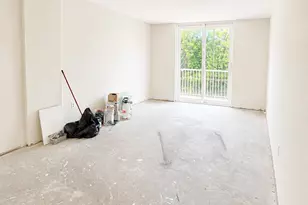 16950 W Dixie Hwy, North Miami Beach, FL 33160 - Photo 4