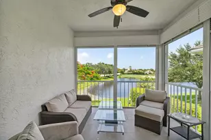 5208 Lake Catalina Dr N, Boca Raton, FL 33496 - Photo 2