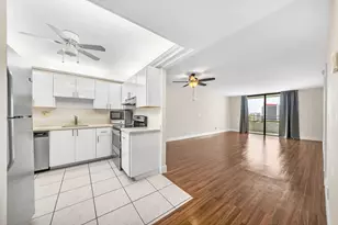 600 Three Islands Boulevard, Hallandale Beach, FL 33009 - Photo 6