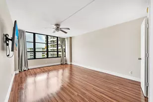 600 Three Islands Boulevard, Hallandale Beach, FL 33009 - Photo 16
