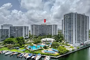 600 Three Islands Boulevard, Hallandale Beach, FL 33009 - Photo 34