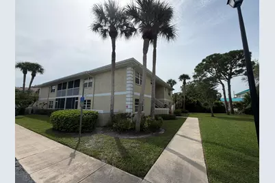 1546 SE Royal Green Circle #102, Port Saint Lucie, FL 34952 - Photo 2