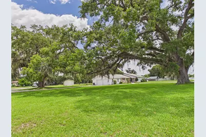 1501 SE 8th Drive, Okeechobee, FL 34974 - Photo 4