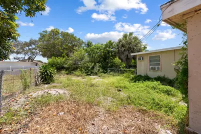 242 SW 3rd Street, Deerfield Beach, FL 33441 - Photo 6