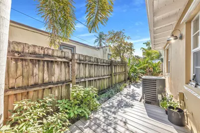 805 NE 17th Avenue #4, Fort Lauderdale, FL 33304 - Photo 22