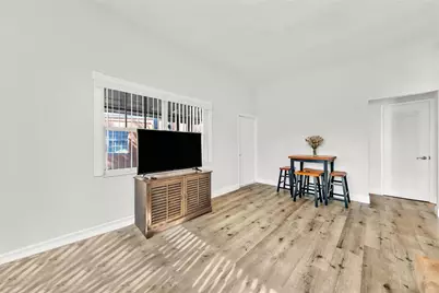 805 NE 17th Avenue #4, Fort Lauderdale, FL 33304 - Photo 6