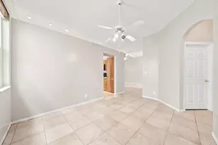 16208 Opal Creek Dr, Weston, FL 33331 - Photo 18