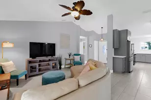 843 Vocelle Ave, Sebastian, FL 32958 - Photo 8