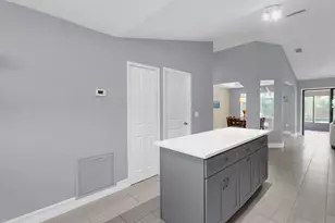 843 Vocelle Ave, Sebastian, FL 32958 - Photo 12