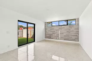 3801 Victoria Dr, West Palm Beach, FL 33406 - Photo 10
