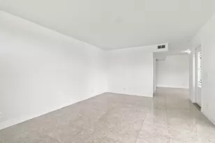 3801 Victoria Dr, West Palm Beach, FL 33406 - Photo 12