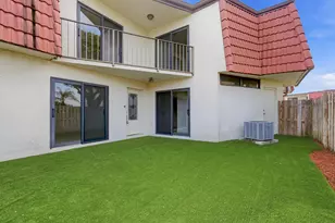 3801 Victoria Dr, West Palm Beach, FL 33406 - Photo 2