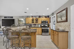 240 Gregory Rd, West Palm Beach, FL 33405 - Photo 6