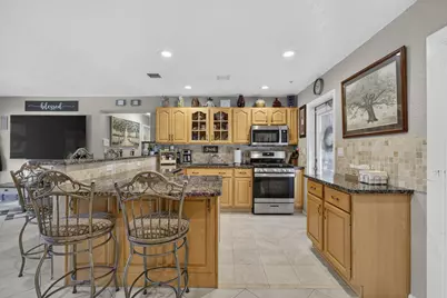 240 Gregory Road, West Palm Beach, FL 33405 - Photo 6