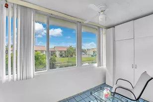 210 Lake Evelyn Dr, West Palm Beach, FL 33411 - Photo 10