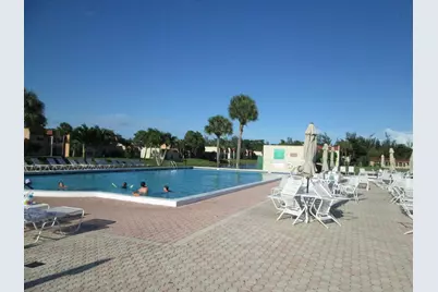 210 Lake Evelyn Drive, West Palm Beach, FL 33411 - Photo 32