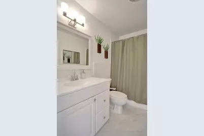 2400 NE 36th Street #10, Lighthouse Point, FL 33064 - Photo 24