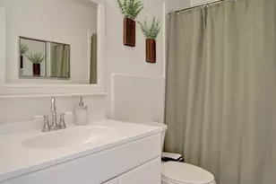 2400 NE 36th St, Lighthouse Point, FL 33064 - Photo 24