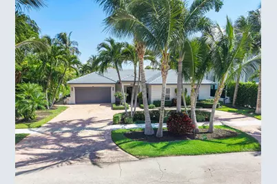 725 NE 36th Street, Boca Raton, FL 33431 - Photo 1