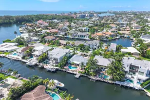 725 NE 36th St, Boca Raton, FL 33431 - Photo 8