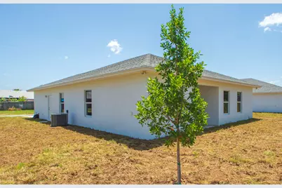 920 7th Place, Vero Beach, FL 32962 - Photo 10