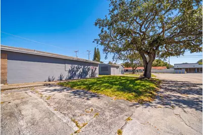 1900 N 66th Avenue, Hollywood, FL 33024 - Photo 2