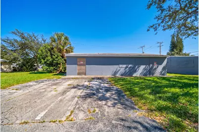 1900 N 66th Avenue, Hollywood, FL 33024 - Photo 10