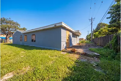 1900 N 66th Avenue, Hollywood, FL 33024 - Photo 8