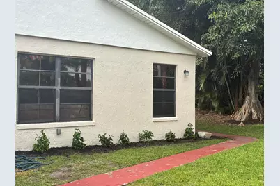 5021 Mirror Lakes Boulevard, Boynton Beach, FL 33472 - Photo 2