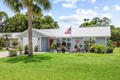215 19th Avenue, Vero Beach, FL 32962 - Photo 2