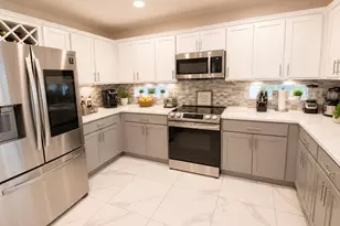 6461 Willoughby Cir, Lake Worth, FL 33463 - Photo 8