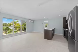 3220 NE 7th Pl, Pompano Beach, FL 33062 - Photo 4