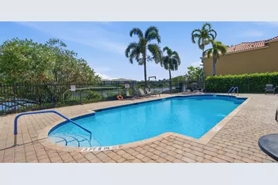 732 SW 106th Avenue #2011, Pembroke Pines, FL 33025 - Photo 34