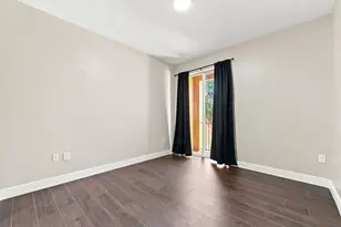 732 SW 106th Ave, Pembroke Pines, FL 33025 - Photo 24