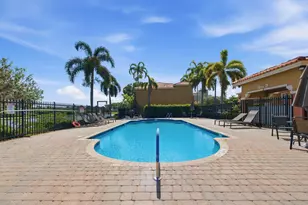 732 SW 106th Ave, Pembroke Pines, FL 33025 - Photo 36