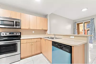 732 SW 106th Avenue #2011, Pembroke Pines, FL 33025 - Photo 12