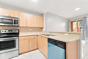 732 SW 106th Ave, Pembroke Pines, FL 33025 - Photo 12