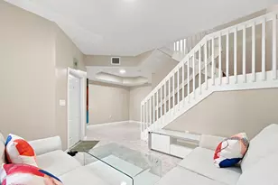 732 SW 106th Ave, Pembroke Pines, FL 33025 - Photo 8