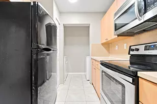 732 SW 106th Ave, Pembroke Pines, FL 33025 - Photo 14