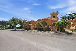 732 SW 106th Ave, Pembroke Pines, FL 33025 - Photo 40
