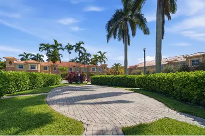 732 SW 106th Avenue #2011, Pembroke Pines, FL 33025 - Photo 38
