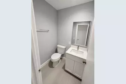 4703 NW 9th Drive NW, Plantation, FL 33317 - Photo 4