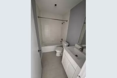 4703 NW 9th Drive NW, Plantation, FL 33317 - Photo 2