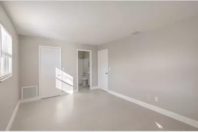 3147 Naylor Terrace, Fort Pierce, FL 34982 - Photo 6